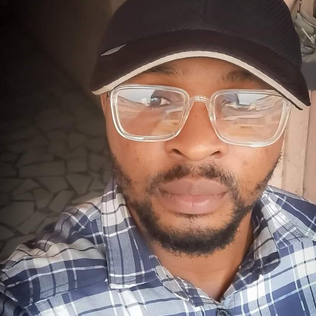A DSTV INSTALLER, FREE-TO-AIR CABLE TV AND ELECTRICAL ENGINEERING INSTALLER