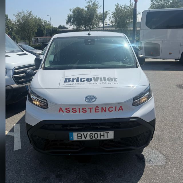 Abertura de Portas 24 Horas - Substituição de Fechaduras, Chaveiro (Braga)